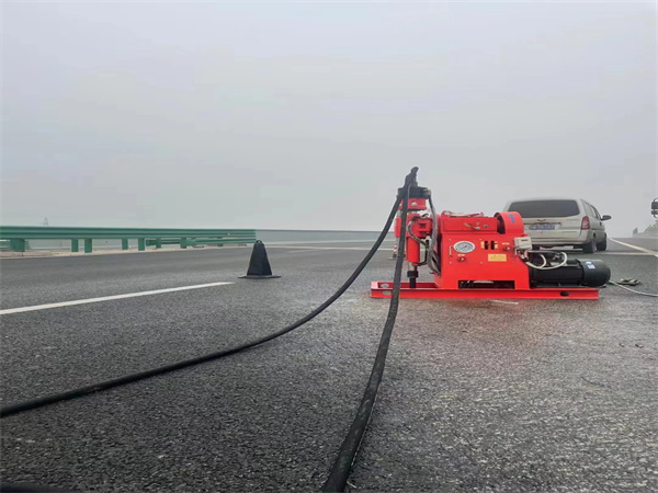 五桂山街道马路路基路面开裂下沉注浆加固灌浆